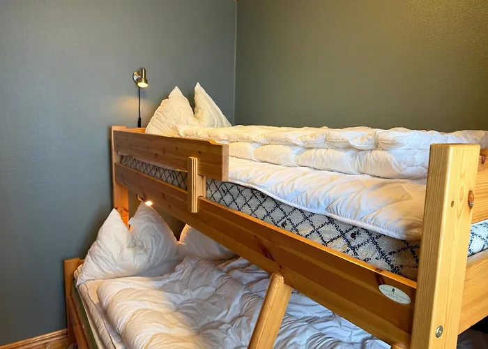 Perfectly Located-close To Slopes And Hiking Trails *
