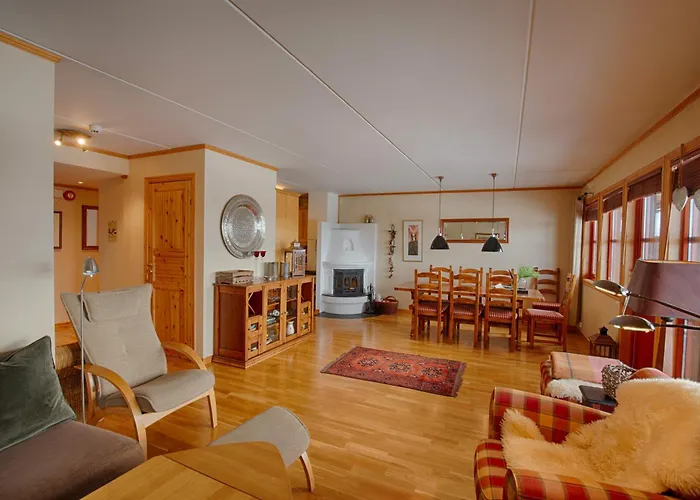 Perfectly Located-close To Slopes And Hiking Trails Beitostolen